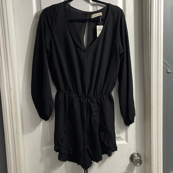 Abercrombie & Fitch Pants - Abercrombie and Fitch Long Sleeve Romper